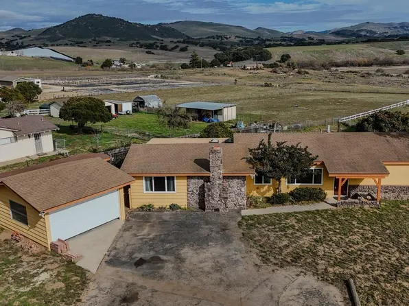 197 W El Campo Rd, Arroyo Grande, CA 93420