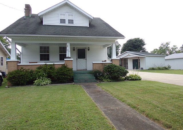 1st image of 2211 Shela Blvd