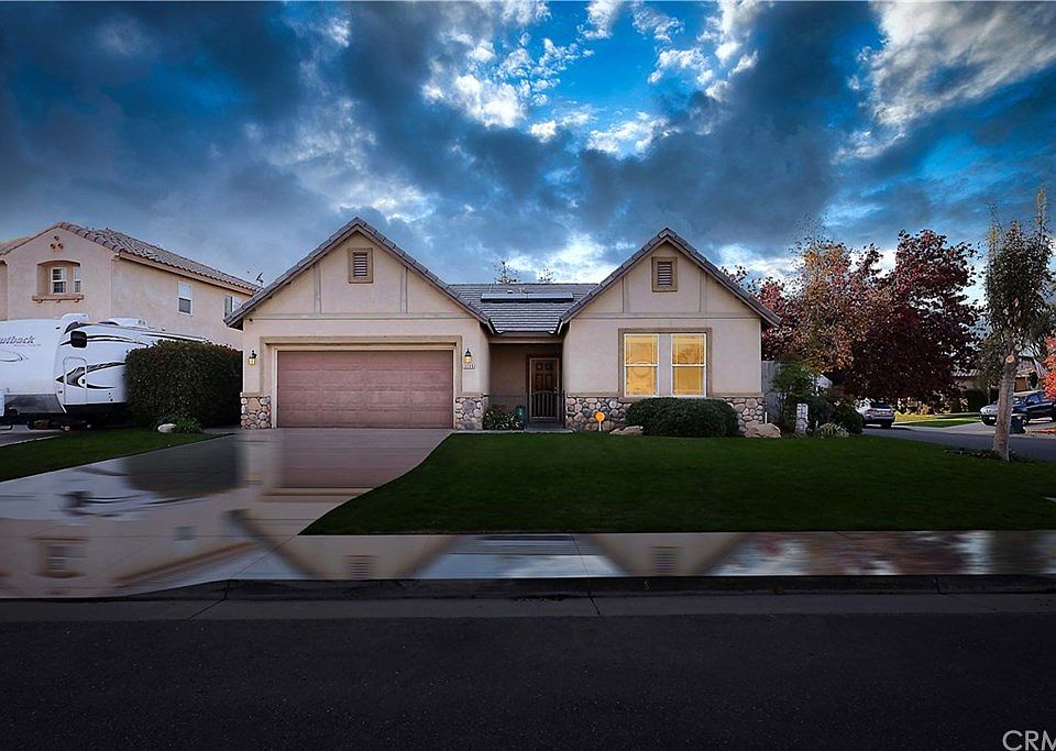 1st image of 3209 Campfire Dr