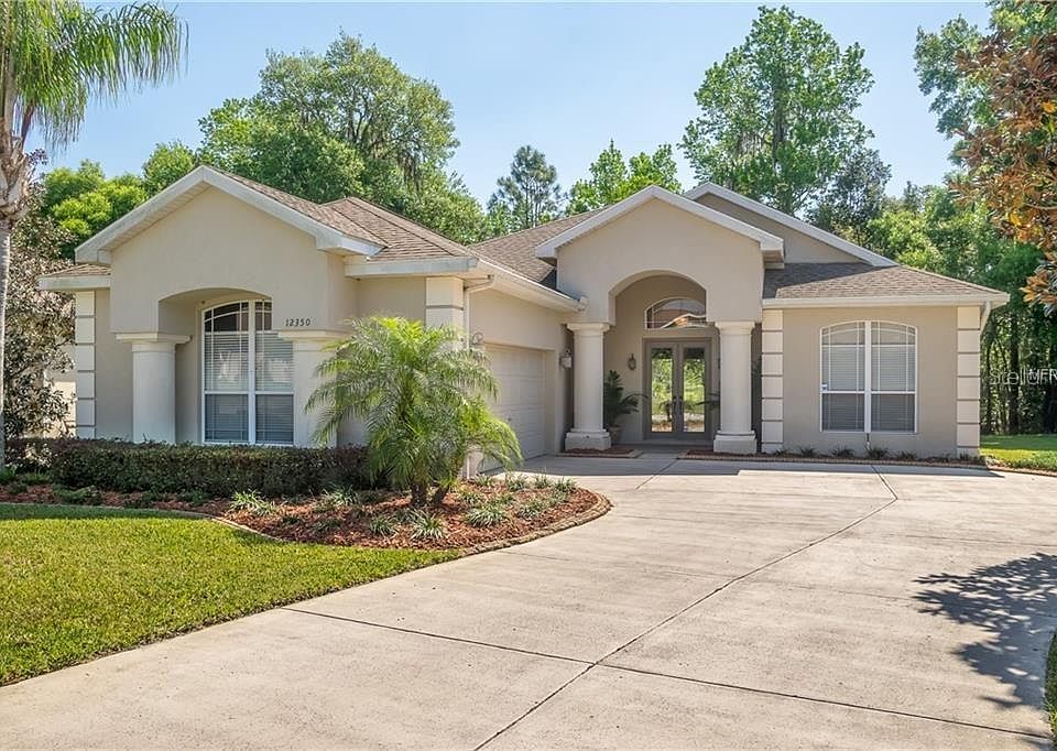 1st image of 12350 Woodlands Cir