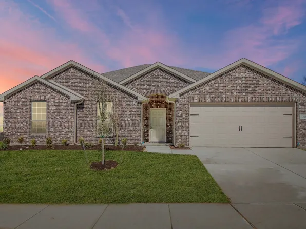 1810 Quail Holw, Cleburne, TX 76033