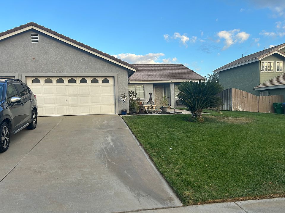 1st image of 1064 Aspen Ln