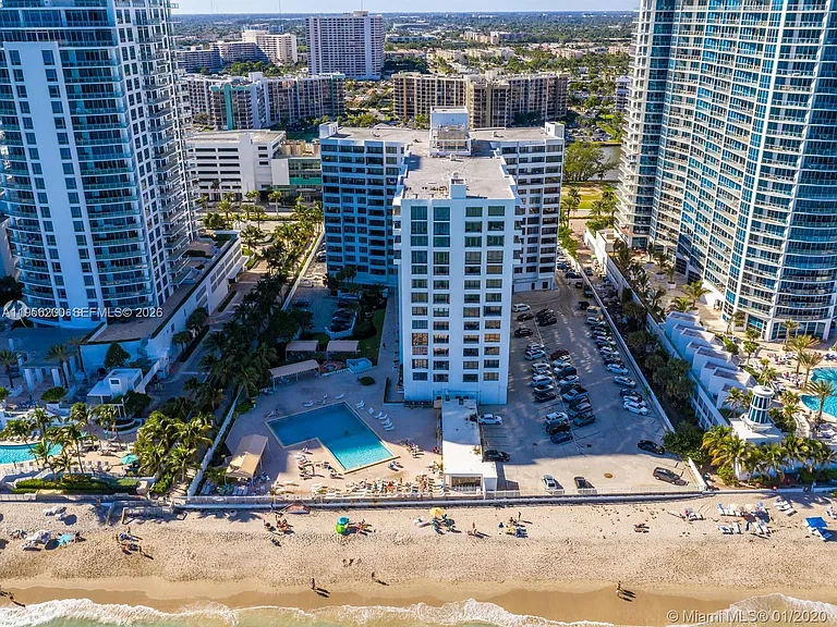 3505 S Ocean Dr #901 — Photo 24
