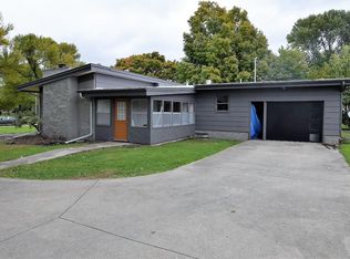 14 Parkview Dr, Eagle Grove, IA 50533