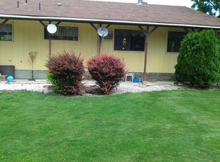 506 Golden St, Oroville, WA 98844