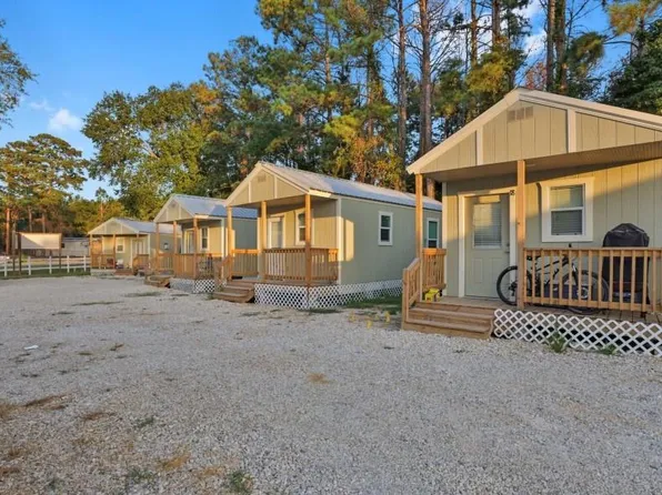 413 N Fm 356, Onalaska, TX 77360