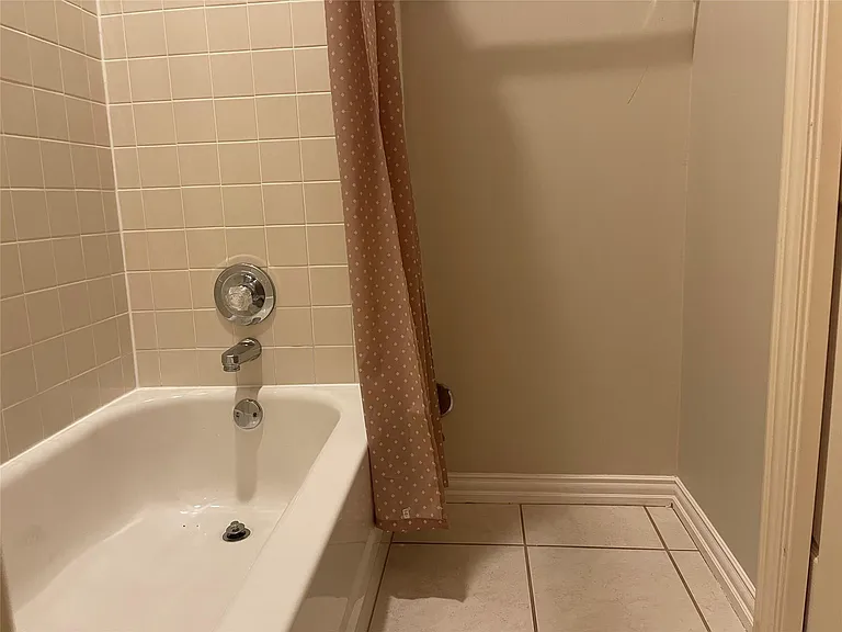 716 Ticonderoga Dr — Photo 26