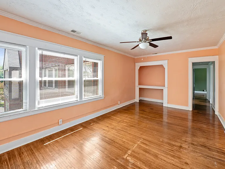 1801 Roanoke Ave #7 — Photo 16