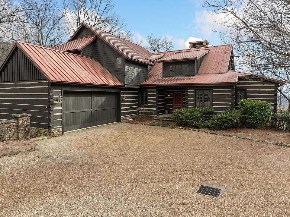 1st image of 1213 Lost Valley Road