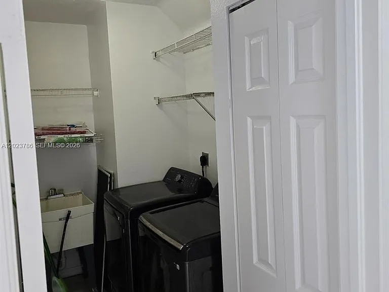 13658 SW 142nd Ter — Photo 17