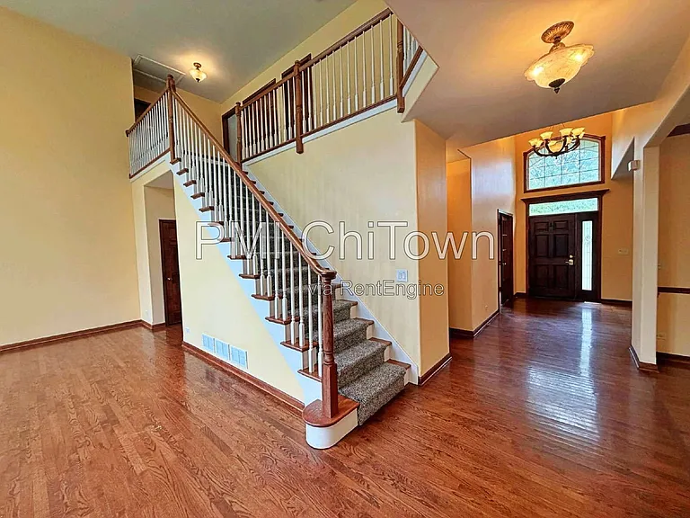 2050 Rockland Dr — Photo 12