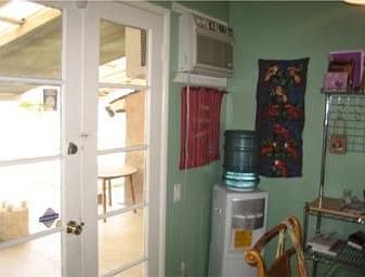 4th image of 1833 Bonnie Brae St