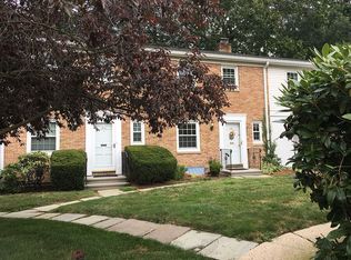 113 Heritage Hill Rd, New Canaan, CT 06840