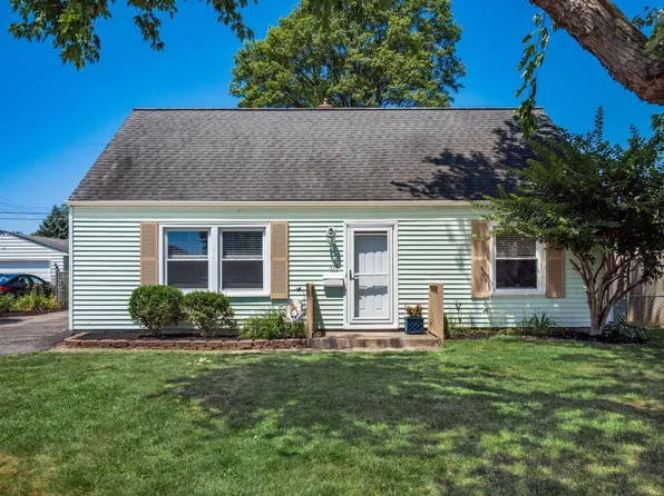 311 Topsfield Rd, Columbus, OH 43228