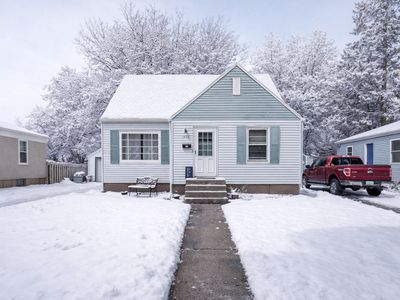 1538 10th St N, Fargo, ND, 58102