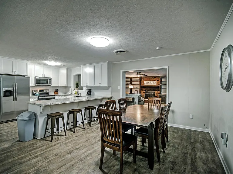 134 Meadowdale Dr — Photo 24