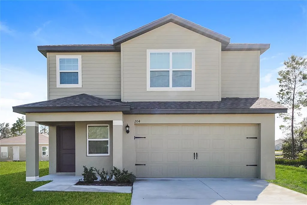 4 bed, 2.5 bath, 1852 sqft, $2,080 — Photo 1