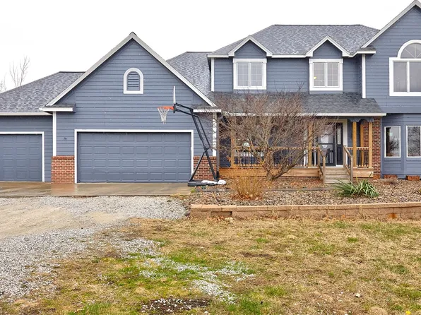 12360 NW 106th Ave, Granger, IA 50109