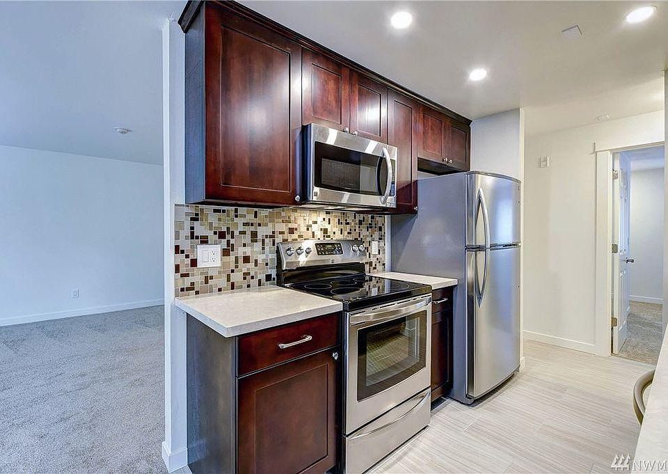 1st image of 11031 Woodinville Dr #102