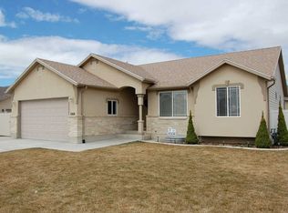 2168 W 2100 S, Syracuse, UT 84075