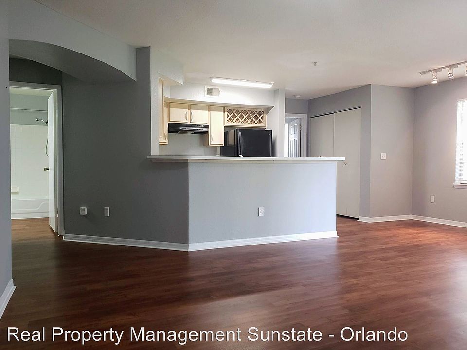 1st image of 7270 Westpointe Blvd APT 912