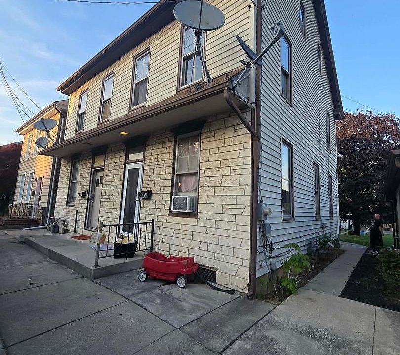 1st image of 36 N Railroad St