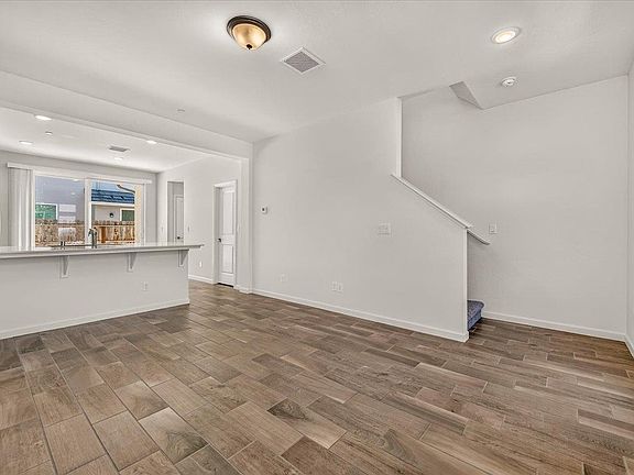 4th image of 3762 Graystoke Way