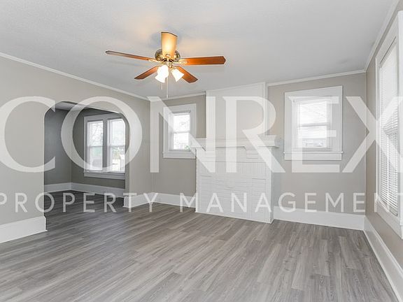 3rd image of 4040 Dinglewood Ave