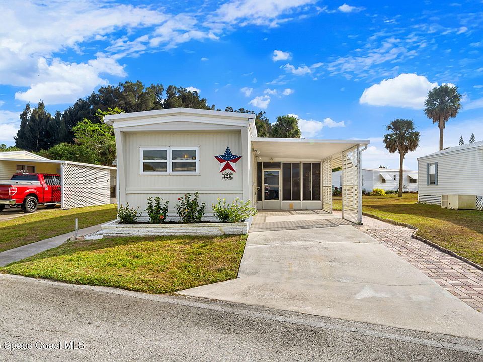 1st image of 126 Holiday Park Blvd NE