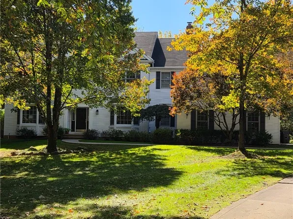 6460 Laura Ln, Solon, OH 44139