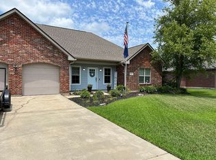 2643 E Robinwood Dr, LAKE CHARLES, LA 70611