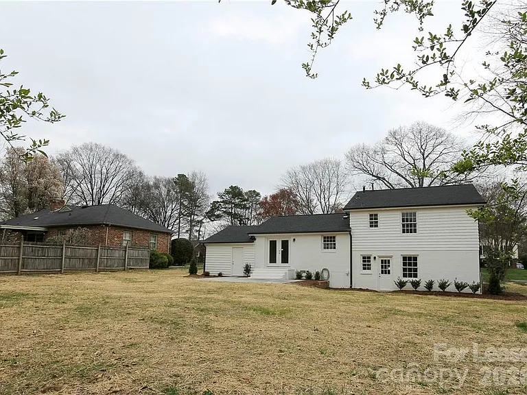 4808 Walden Ct — Photo 19