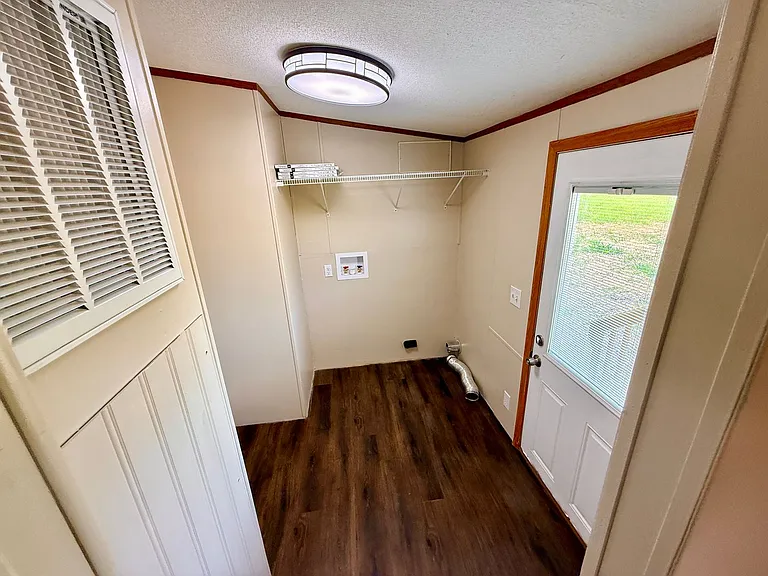 2948 Ellejoy Rd — Photo 9