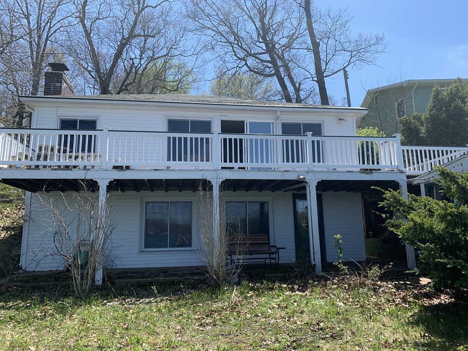 1st image of 8450 Brower Lake Dr NE
