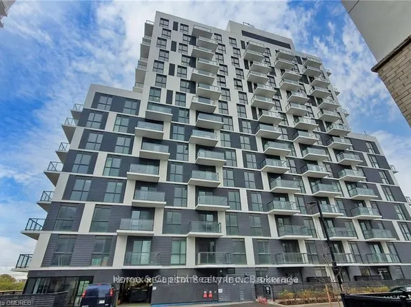 345 Wheat Boom Dr #102, Oakville, ON L6H 0V1