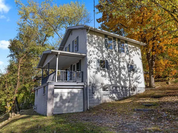 11 Shaw Pl, Morgantown, WV 26505