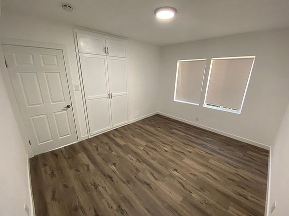 5th image of 4505 Denker Ave