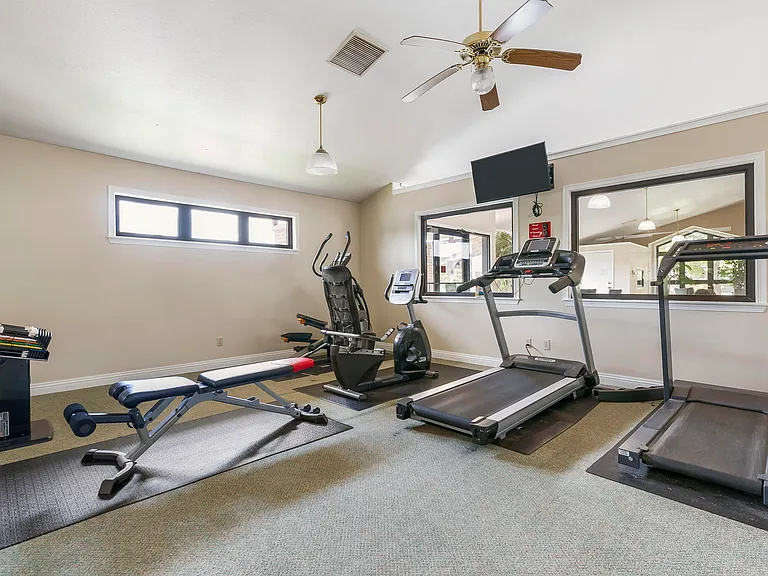 350 S Wildwood Dr #19 — Photo 30