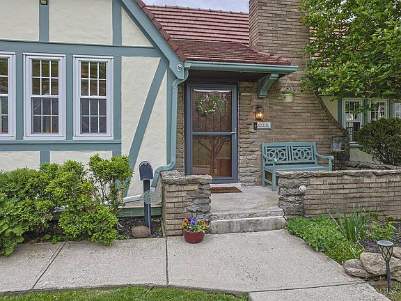 5th image of 3111 Parkview Ave