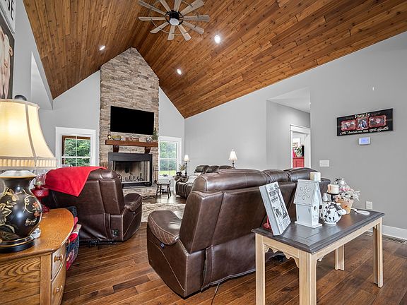 15th image of this home