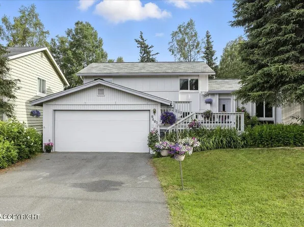 8661 Kushtaka Cir, Anchorage, AK 99504