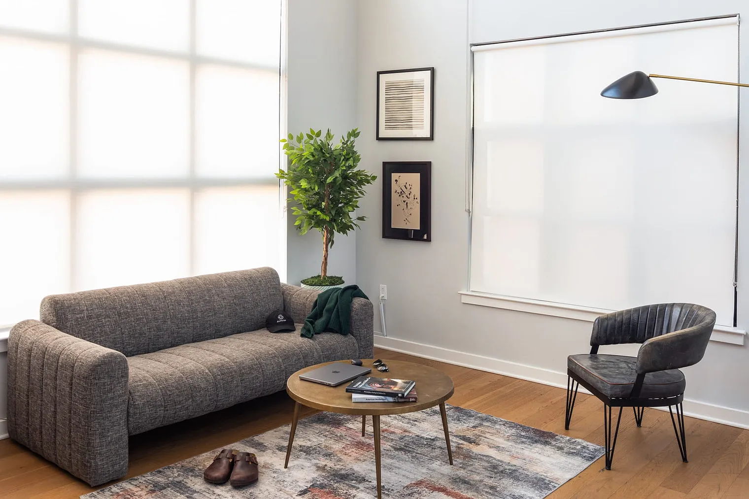 2 bed, 1.0 bath, $6,642 — Photo 1