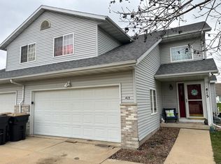 417 Trailside Dr #415, Deforest, WI 53532