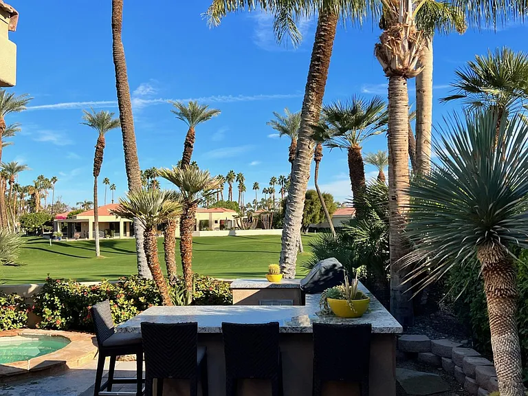 75145 Spyglass Dr — Photo 3