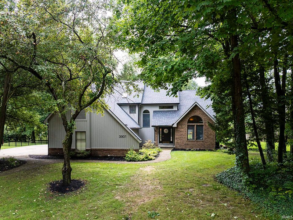1st image of 3901 W Russell Ct