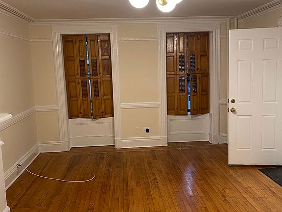 2nd image of 386 8th St #1