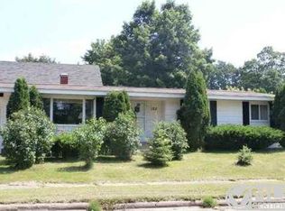 103 Maple St, Crystal Falls, MI 49920