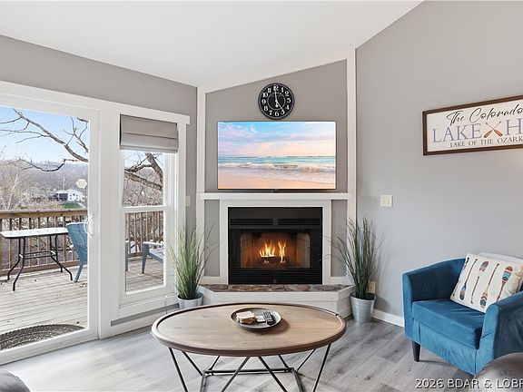 3rd image of 279 Spring Rd