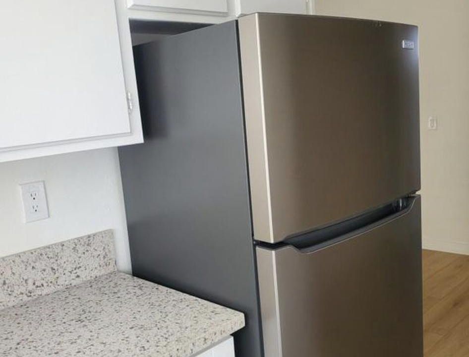 1st image of 4063 42nd St APT 6