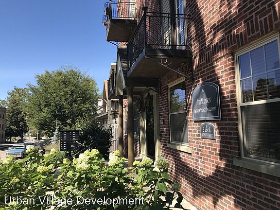 3rd image of 515 S 31st St APT 102
